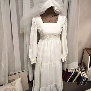 VTG Elegant velour Umpire waste White Long Sleeve wedding  Dress w/ vale
